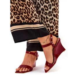 Sandalias de mujeres pintadas para cuñas burdeas rojo 1
