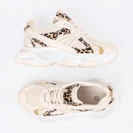 Zapatillas beige con motivo animal 5