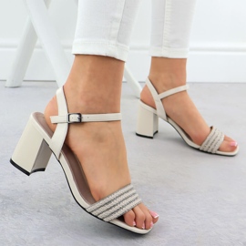 Vinceza Sandalias para mujeres en el pilar beige vincza 62228 5