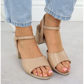 Vinceza Sandalias de mujeres en el pilar beige vincza 20275 6