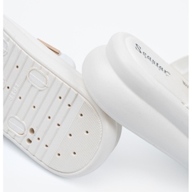 Seastar Zapatillas con hebillas doradas en la plataforma blanca blanco 1