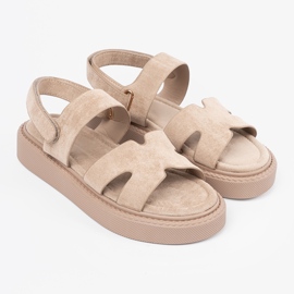 Seastar Sandalias beige en la plataforma con recortes 3