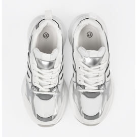 Zapatillas de deporte para mujeres blancas con insertos de plata blanco 3