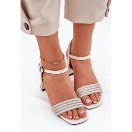 Sandalias de mujeres en el poste con circones y Vinceza 62228 Negro beige 5