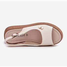Sandalias de cuero para mujeres en la cuña Beige Vinceza 41476 2