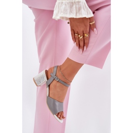 Sandalias de mujeres en el post Vinceza 20275 gris 3