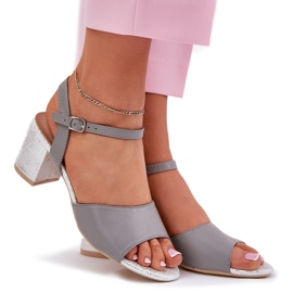 Sandalias de mujeres en el post Vinceza 20275 gris 7