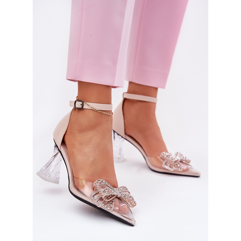 Bombas elegantes con un arco beige Vinceza 62212 2