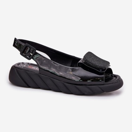 ARTIKER Sandalias para mujeres lacadas en cuero con una cuña con decoración Arter 56C1564 Negro 4