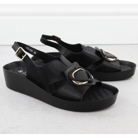 S.Barski Sandalias de cuero para mujeres en cuñas Czarne S. Barski KV51-031 negro 2
