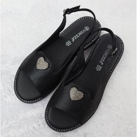 Sandalias de mujeres planas con decoración Black Vinceza 17384 negro 3
