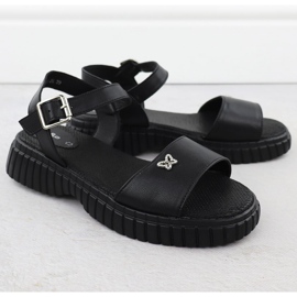Sandalias de cuero para mujeres en una suela gruesa con un Filippo negro de mariposa DS6811 2