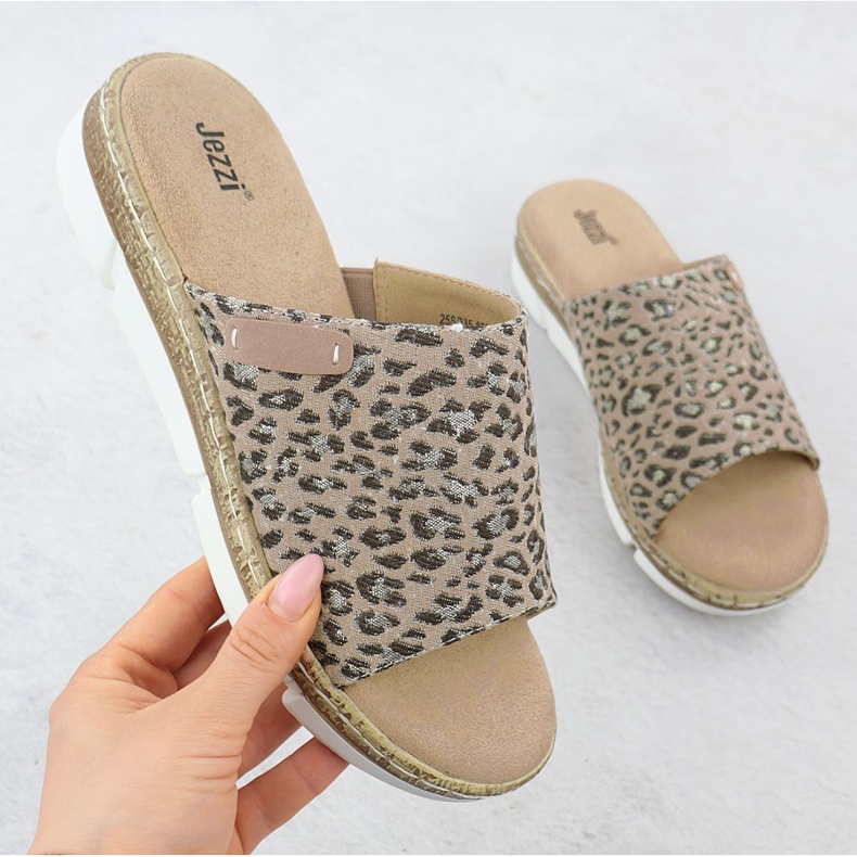 Flip Flip Flip Flip en un leopardo impreso beige jezzi 8832 1