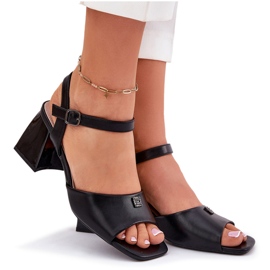 Vinceza Sandalias de mujeres en el Vincez 62235 Black Post negro 7