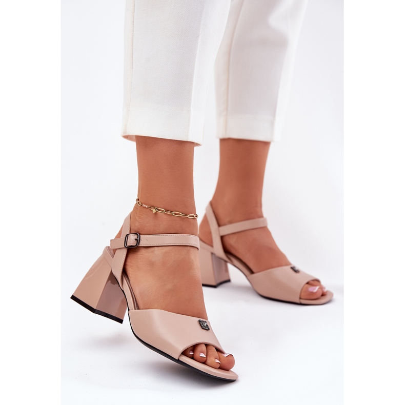 Vinceza Sandalias para mujeres en el Vincez 62235 Beige Post 2