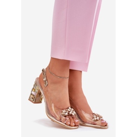 Vinceza Sandalias transparentes en una publicación con Vincez Crystals 70110 Zlotys dorado 1 Vinceza Sandalias transparentes en una publicación con Vincez Crystals 70110 Zlotys dorado 1