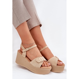 Inna Sandalias para mujeres en cuña con hebilla de color caqui beige 8