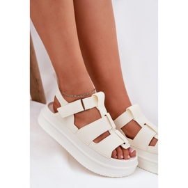 Inna Sandalias de mujeres en la plataforma ECRU blanco 7