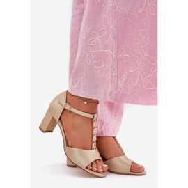 EVento Sandalias para mujeres en el poste con un cinturón decorativo de cuero ecológico dorado 1