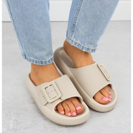 Sports Sports Flip Flip en un beige beige grueso Big Star RR274A582 6