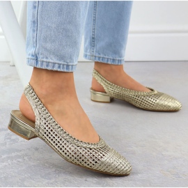 Sandalias de trabajo de trabajo femenino en el Golden Spitz T.Sokolski L25-334 dorado 6