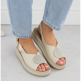 Sandalias para mujeres para cuña con circones beige filippo ds6984 6