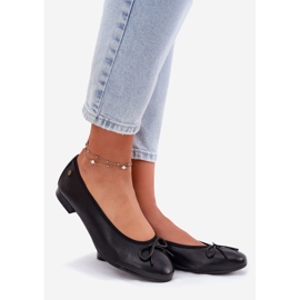 Ballerinas de cuero femenino Maciejka P6800-01 Negro con arco 1