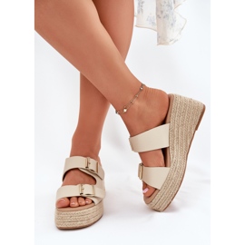 Inna Godas para mujeres con cuña con trenza y hebillas beige 3
