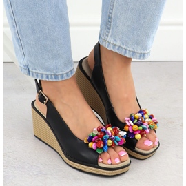 Sandalias de cuña de cuero con coloridas cuentas negras Filippo DS6021 negro 6
