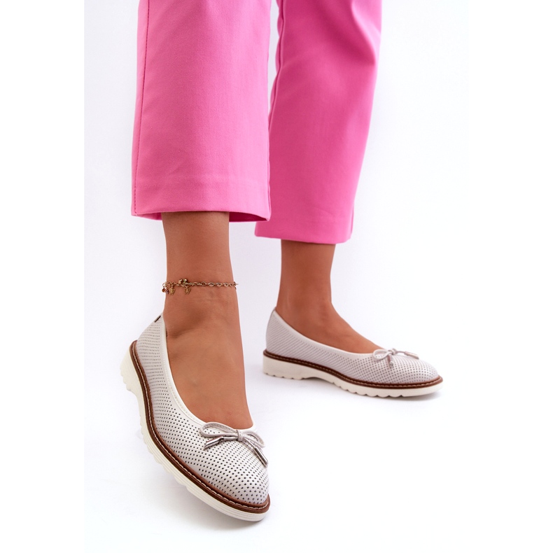 Bailarinas de Mujer Caladas en Piel Natural Maciejka P6509-11 Blanco 1