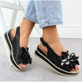 Sandalias de cuero para mujeres con flor de floración Filippo 7045 negro 4