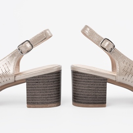 Sergio Leone Sandalias doradas de baja tacón dorado 1