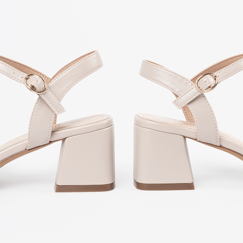 Sandalias beige femeninas Sergio Leone 1 Sandalias beige femeninas Sergio Leone 1