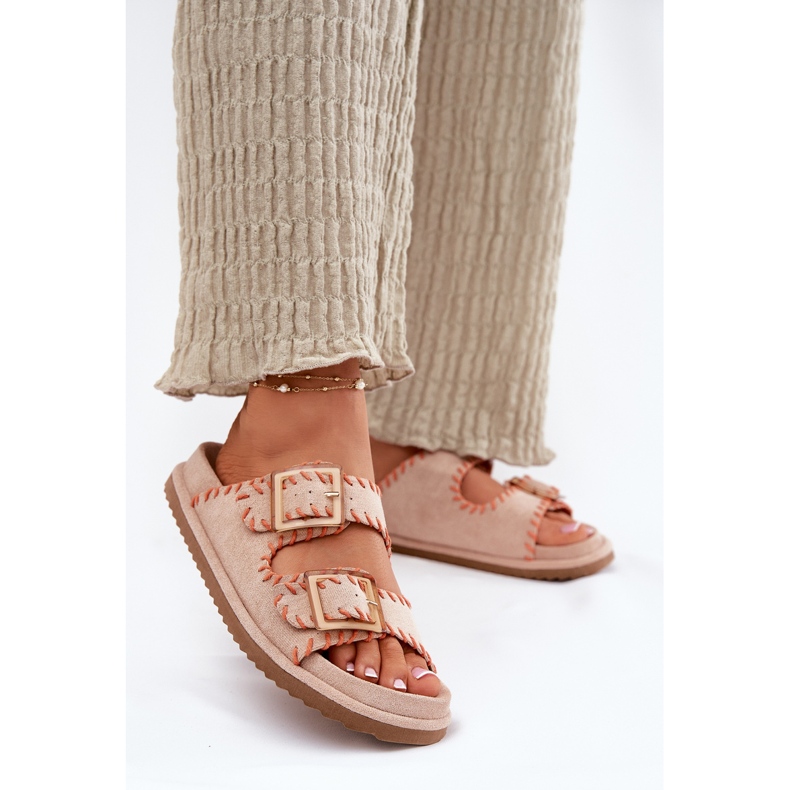 Inna Chanclas para mujeres con hebillas y dobladillo beige decorativo 2