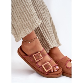 Inna Chanclas para mujeres con hebillas y camello decorativo marrón 7