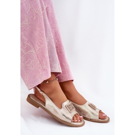 S.Barski Elegantes sandalias planas para mujeres con un adorno de S. Barski KV51-082 Oro dorado 6
