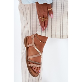 Sandalias planas con rayas decorativas de Vinceza 17379 beige 5
