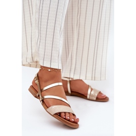 Maciejka Sandalias de cuero para mujer de tacón plano 06966-25 PLN dorado 2