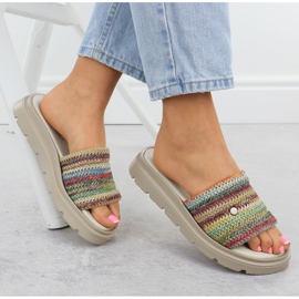 Flip de cuero para mujeres en la plataforma Multikolor Helios 156.731 multicolor 4