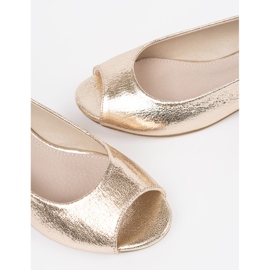 Goodin Sandalias doradas de tacón bajo dorado 4