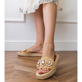 Apartrilles beige con cristales dorados 4