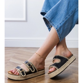 Espadrilles negros brillo con hebillas 1 Espadrilles negros brillo con hebillas 1