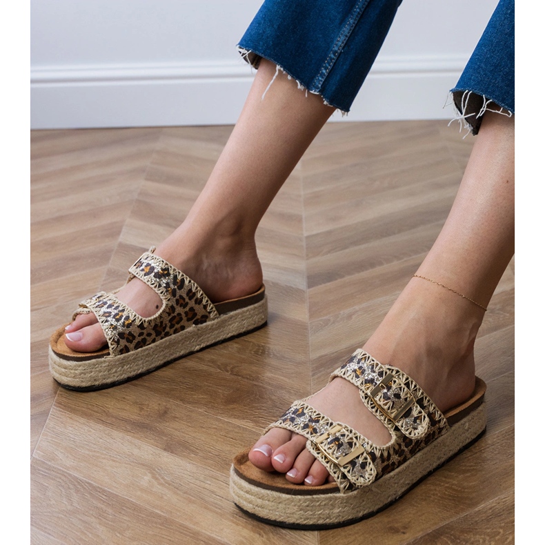 Zapatillas de leopardo alpargatas con hebillas marrón 1 Zapatillas de leopardo alpargatas con hebillas marrón 1