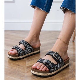 Chanclas étnicas negras con abrazaderas en rayas negro 1