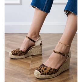 Sandalias de pantera alpargatas en cuña marrón 1