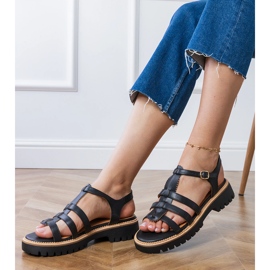 Sandalias de gladiadores negros con hebilla 4