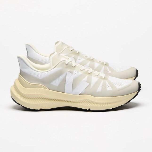 VEJA CONDOR 3 ADV ENMESH CE2820742A Zapatos para correr blanco 1