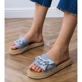 Apartrilles azules con arco 1