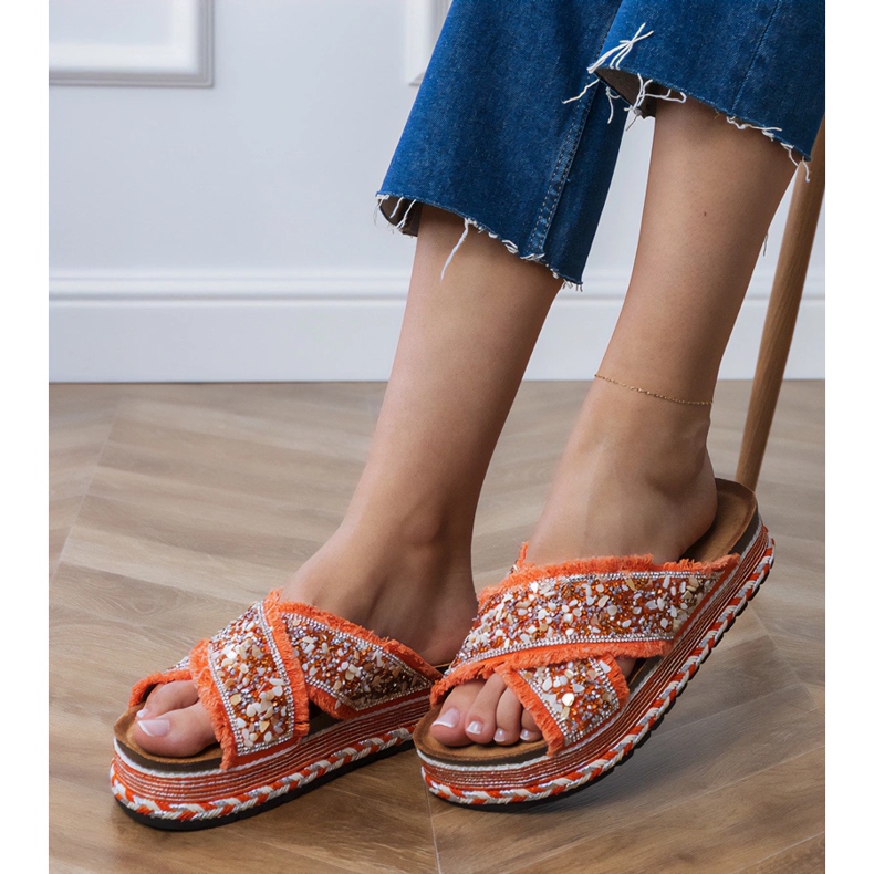 Chanclas de naranja con rayas 2