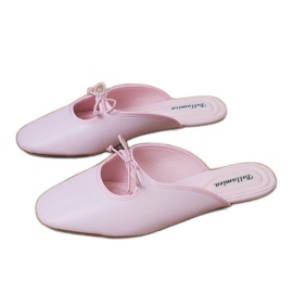 Pink Flip -Flops construidos sobre una suela plana rosado 5
